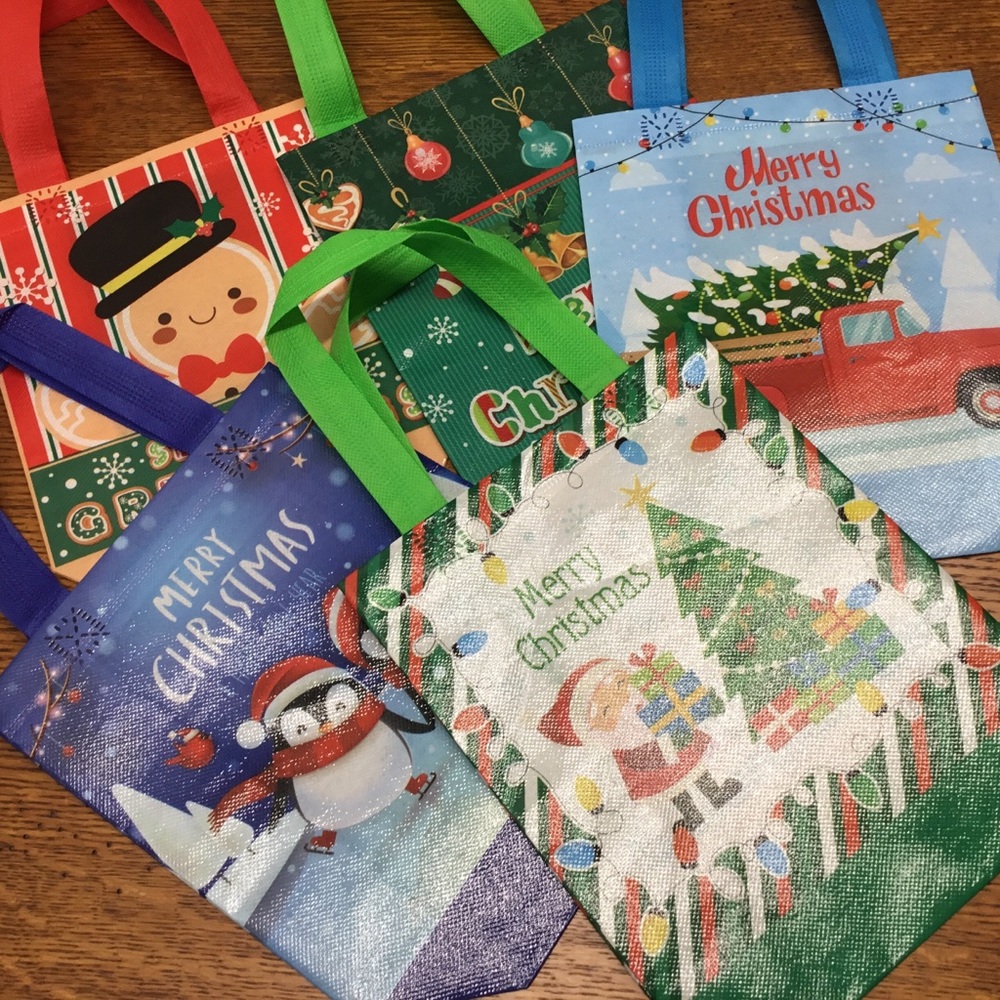 5 Christmas Gift Bags Waterproof